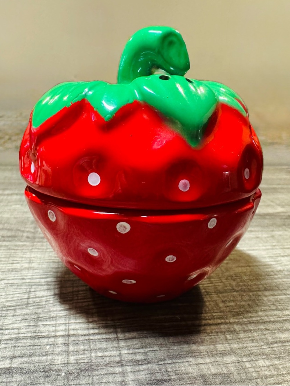 Vintage Wal-Mart Taiwan Strawberry Ceramic Salt & Pepper Shaker Set